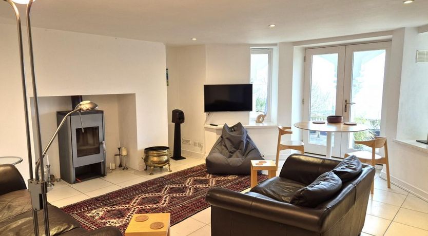 Photo of 3 Bed in Ilfracombe