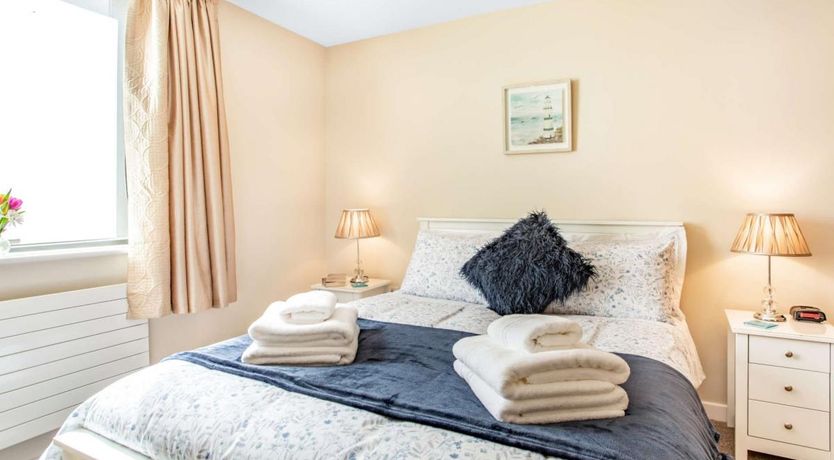 Photo of 2 Bed in Westward Ho