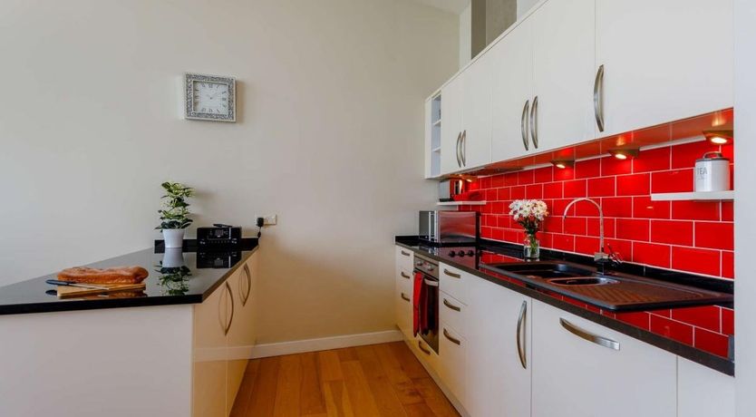 Photo of 2 Bed in Westward Ho