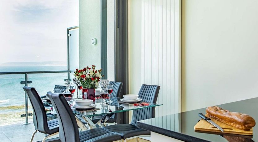 Photo of 2 Bed in Westward Ho