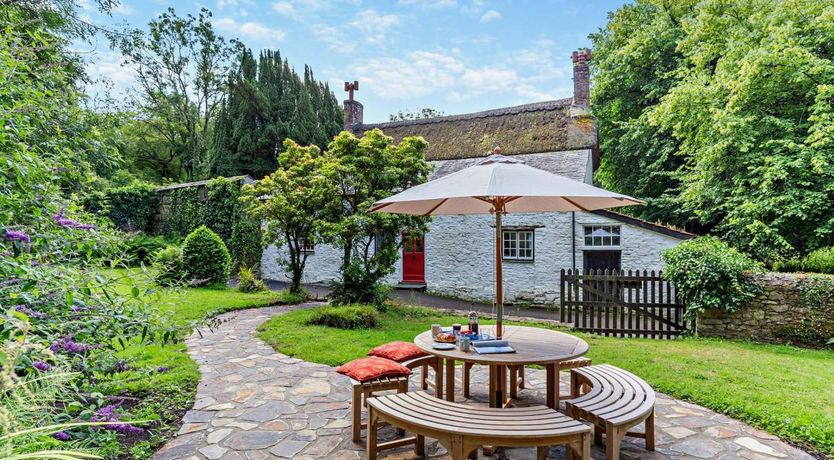 Photo of 4 Bed in Hartland