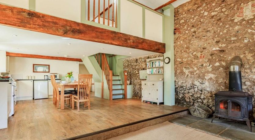 Photo of 1 Bed in Sidbury