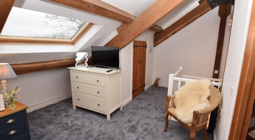 Photo of 1 Bed in Kingsteignton