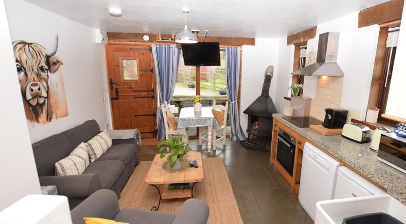 Photo of 1 Bed in Kingsteignton