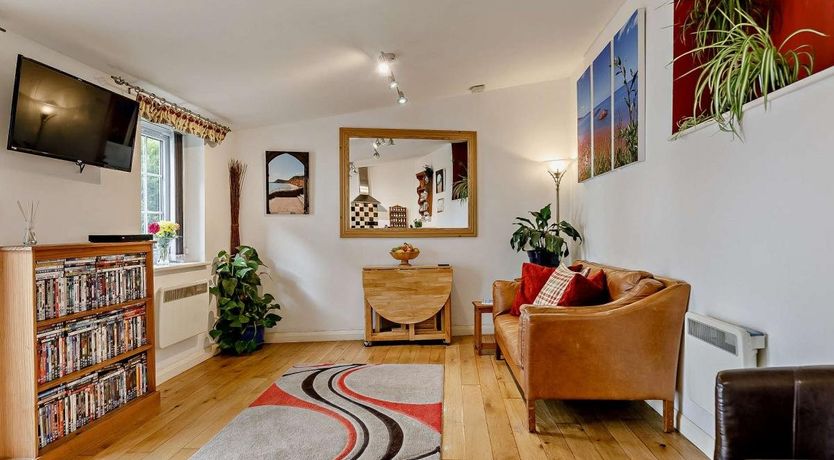 Photo of 1 Bed in Ottery St Mary