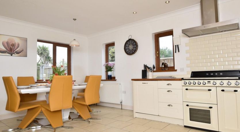 Photo of 4 Bed in Bude