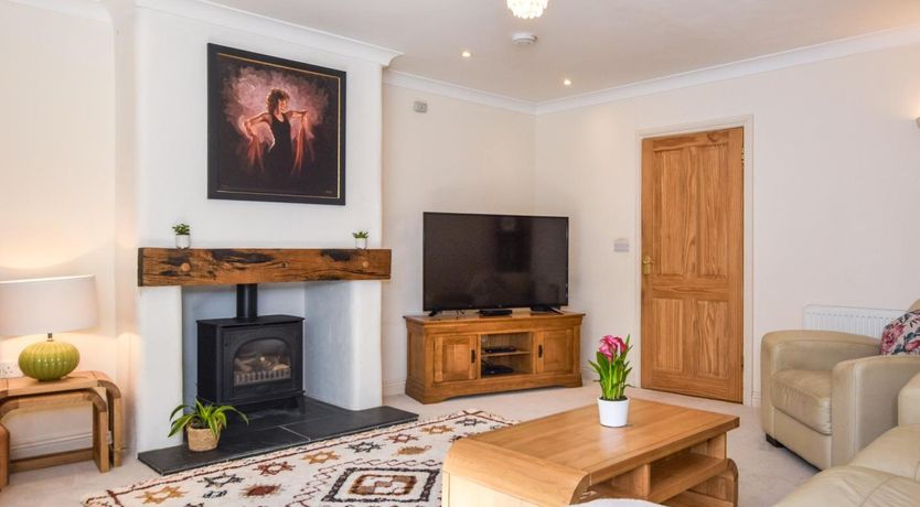 Photo of 4 Bed in Bude