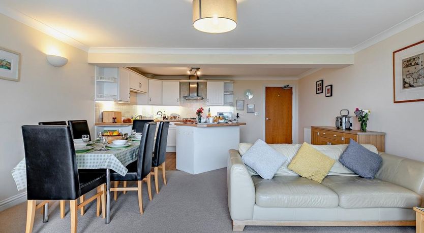 Photo of 3 Bed in Newquay