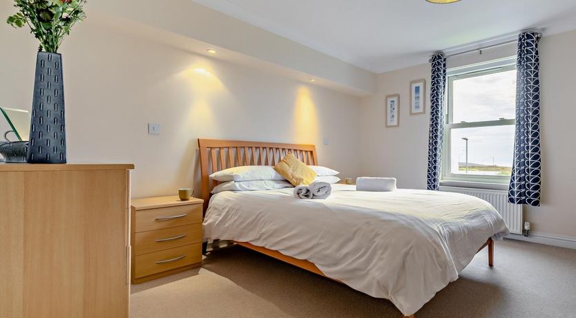 Photo of 3 Bed in Newquay