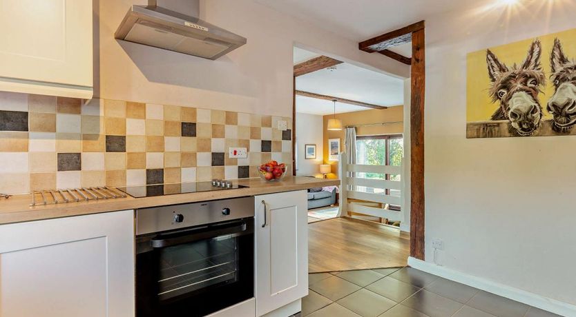 Photo of 3 Bed in Poughill