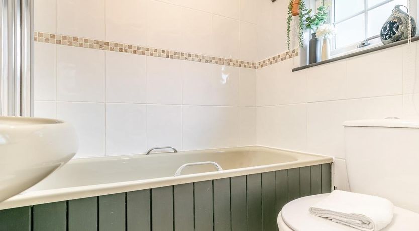 Photo of 1 Bed in Crackington Haven