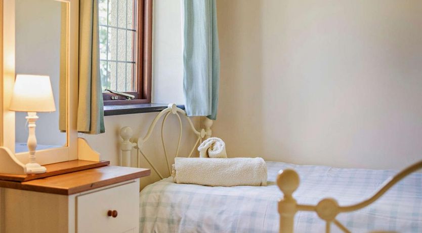 Photo of 2 Bed in South Hill