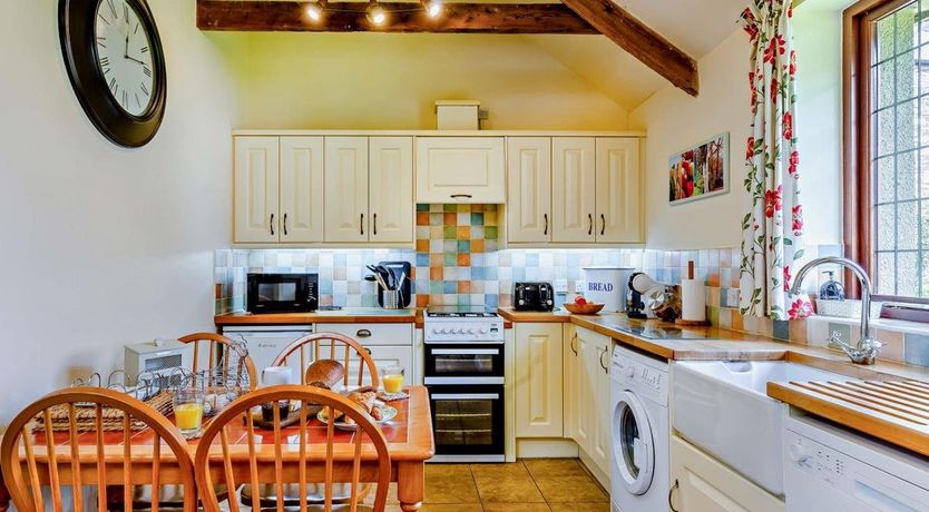 Photo of 2 Bed in South Hill