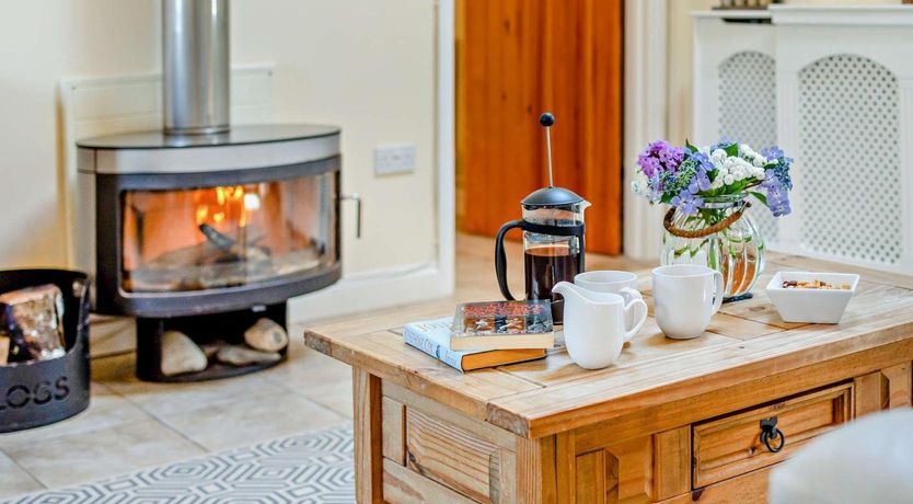 Photo of 2 Bed in Callington