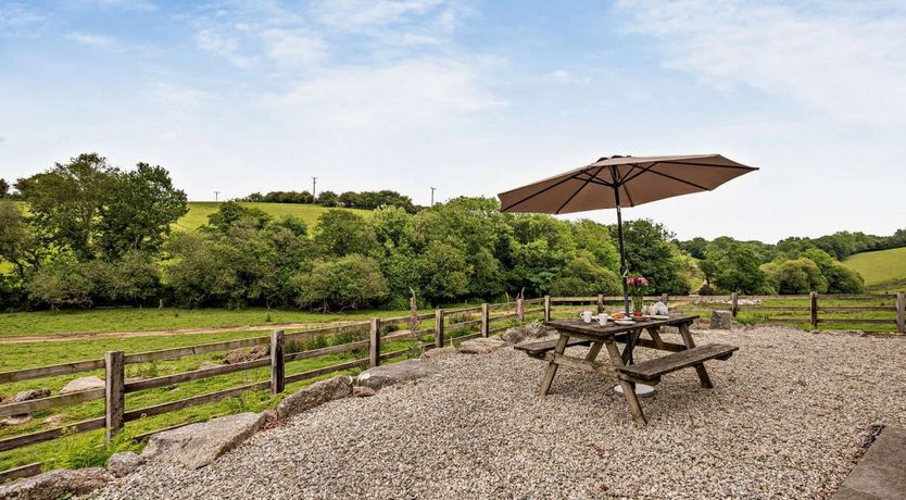 Photo of 3 Bed in North Hill