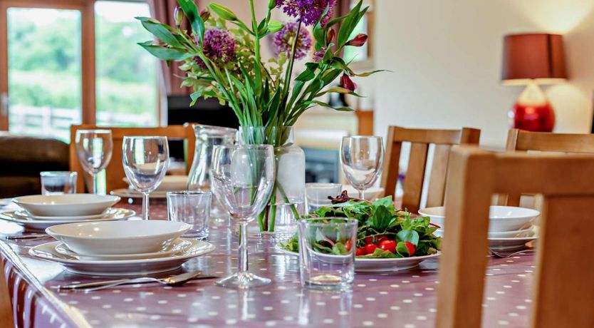 Photo of 3 Bed in North Hill