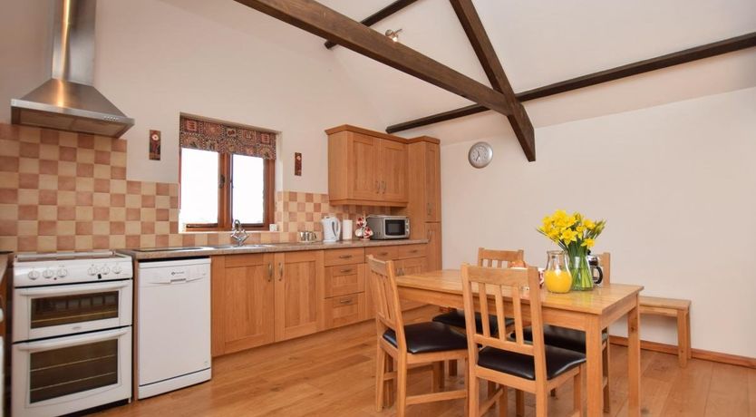 Photo of 2 Bed in St Tudy