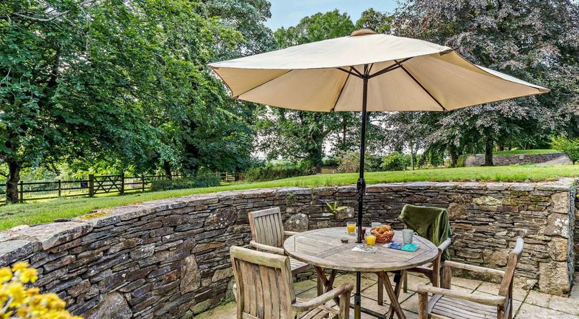 Photo of 2 Bed in South Hill