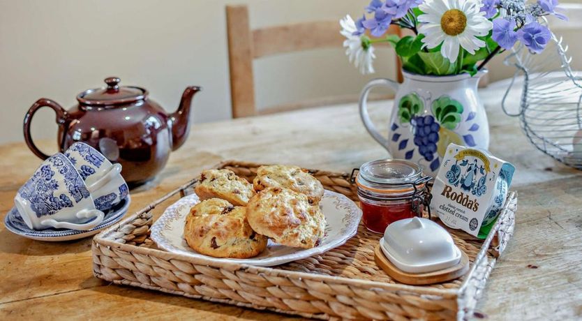 Photo of 2 Bed in South Hill