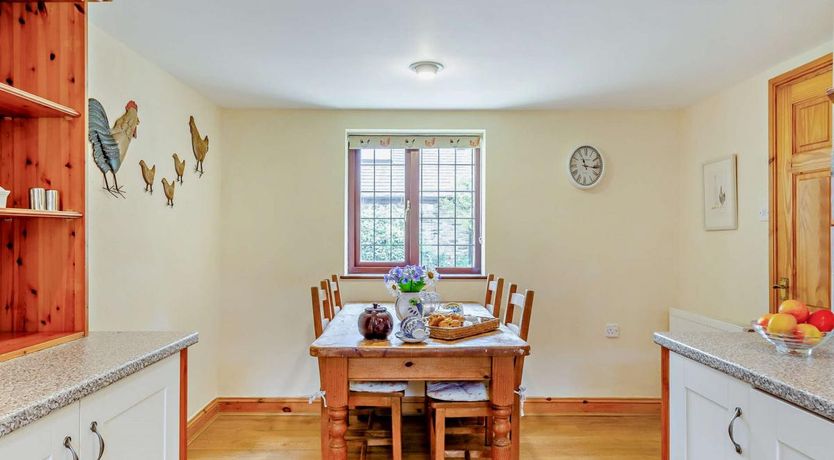 Photo of 2 Bed in South Hill