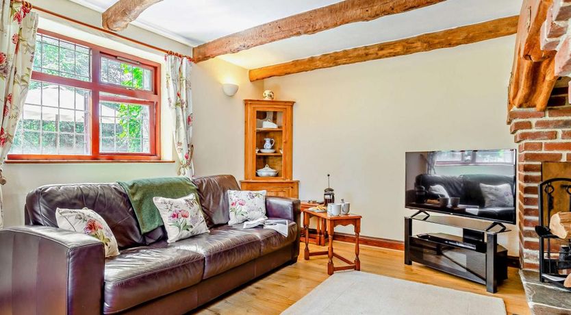 Photo of 2 Bed in South Hill