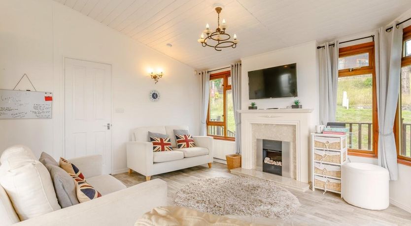 Photo of 3 Bed in Millbrook