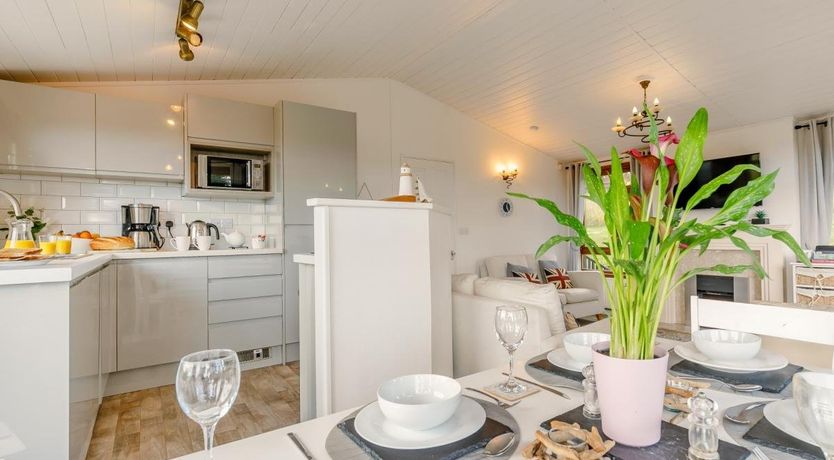 Photo of 3 Bed in Millbrook