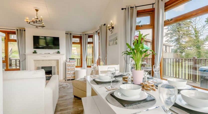 Photo of 3 Bed in Millbrook