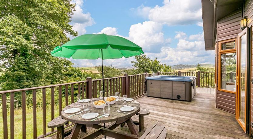 Photo of 3 Bed in Millbrook