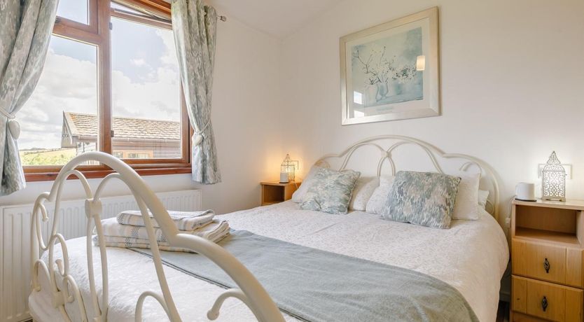 Photo of 3 Bed in Torpoint