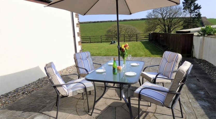 Photo of 2 Bed in Duloe