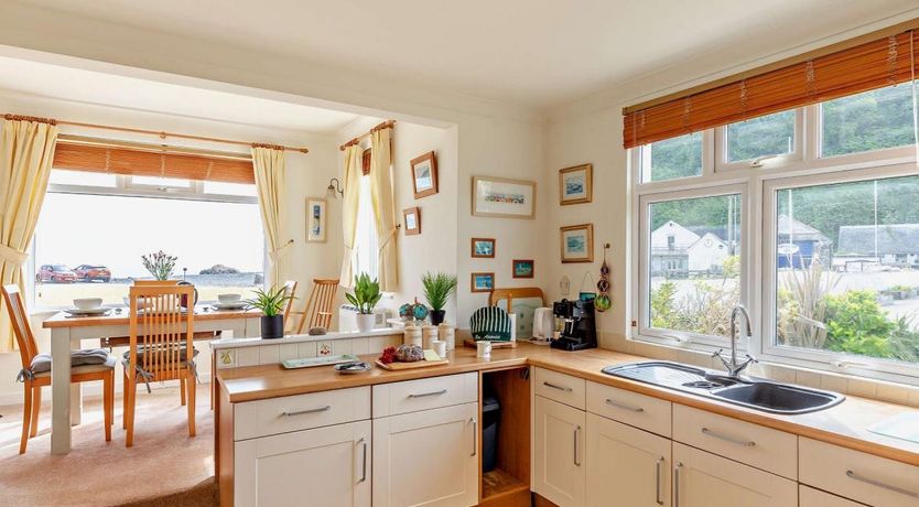 Photo of 2 Bed in Porthallow