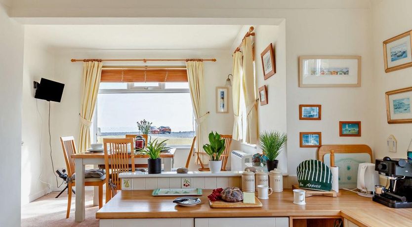 Photo of 2 Bed in Porthallow