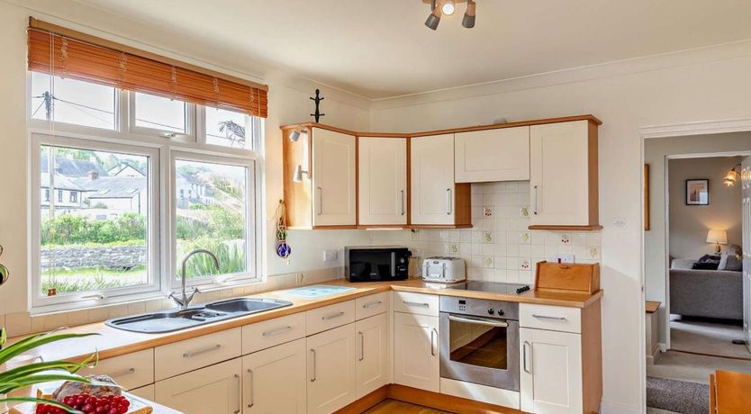 Photo of 2 Bed in Porthallow