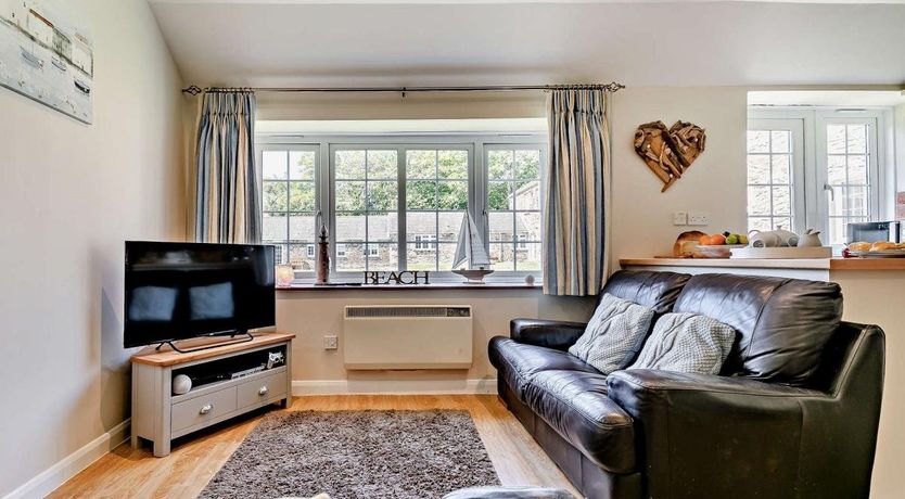 Photo of 2 Bed in Perranzabuloe