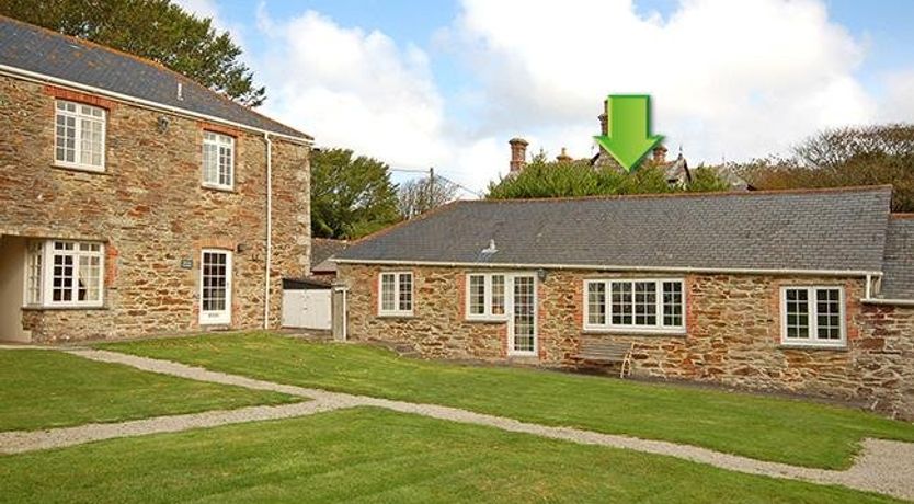 Photo of in Perranporth  (WHHOU)