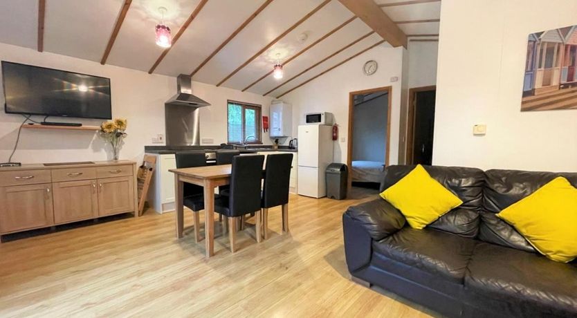 Photo of 2 Bed in Scorrier