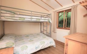 Photo of Log Cabin in West Cornwall