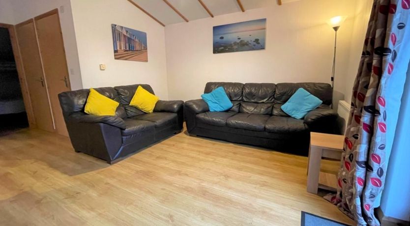 Photo of 2 Bed in Redruth