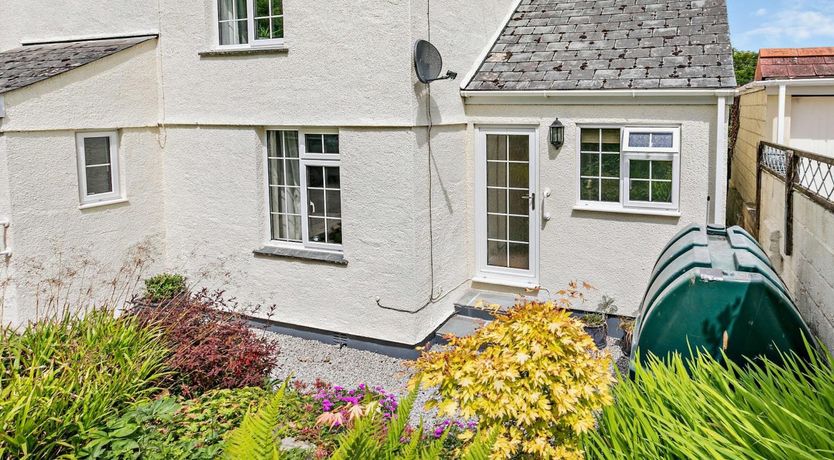 Photo of 1 Bed in Perranporth