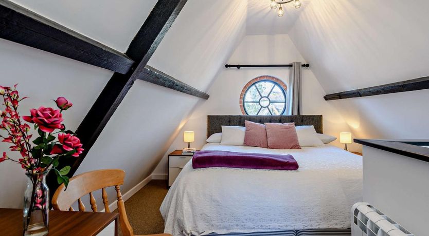 Photo of 1 Bed in Sturminster Newton