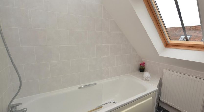 Photo of 2 Bed in Charmouth