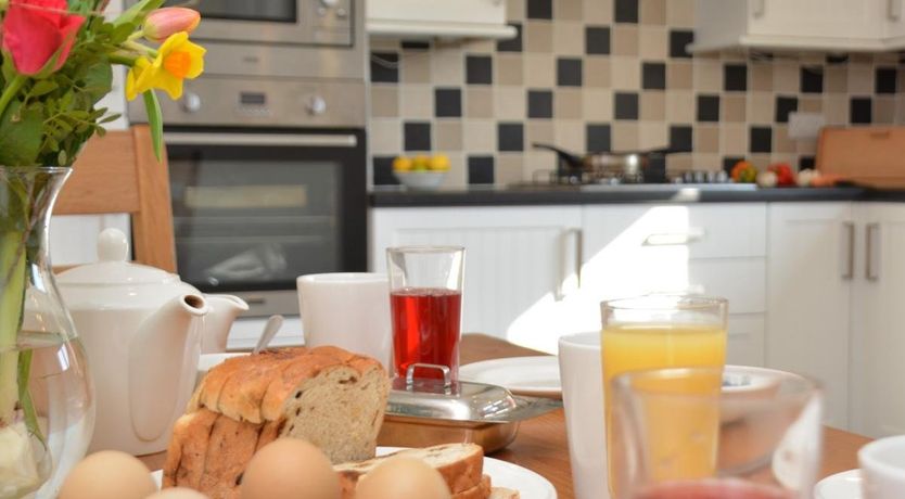 Photo of 5 Bed in Charmouth