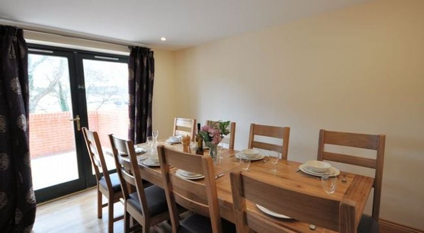 Photo of 4 Bed in Charmouth