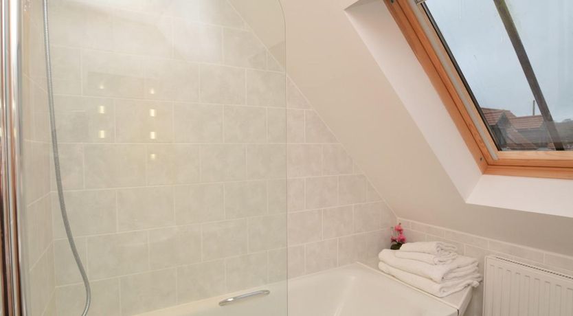 Photo of 3 Bed in Charmouth