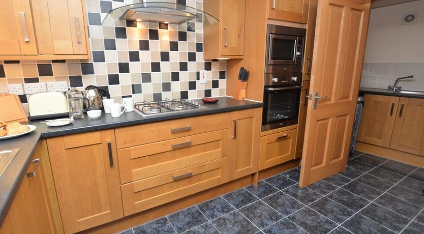 Photo of 2 Bed in Charmouth