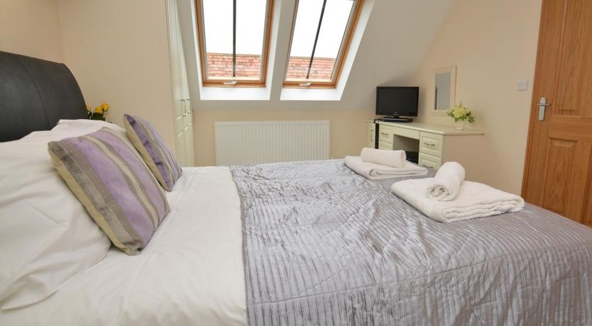 Photo of 2 Bed in Charmouth