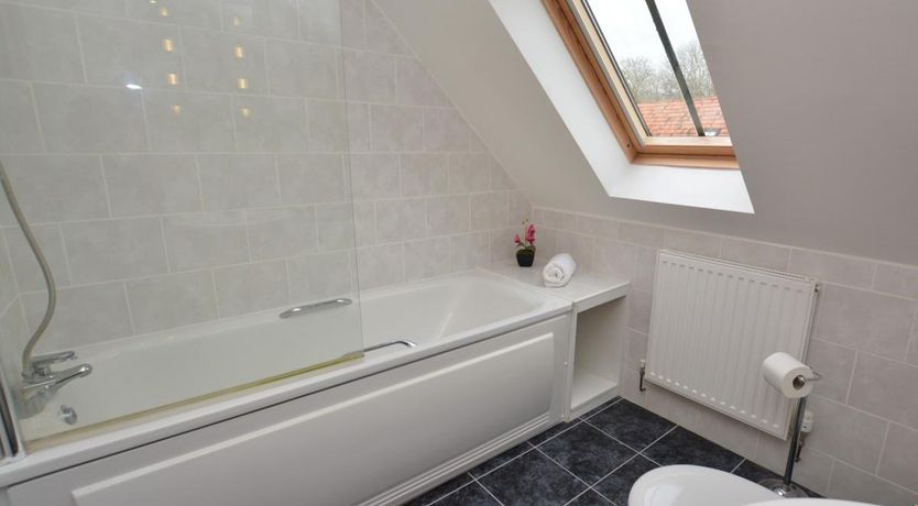 Photo of 2 Bed in Charmouth