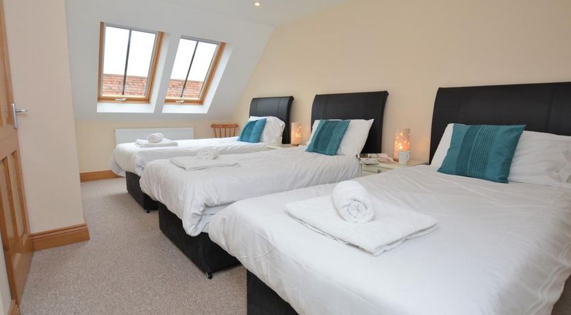 Photo of 2 Bed in Charmouth