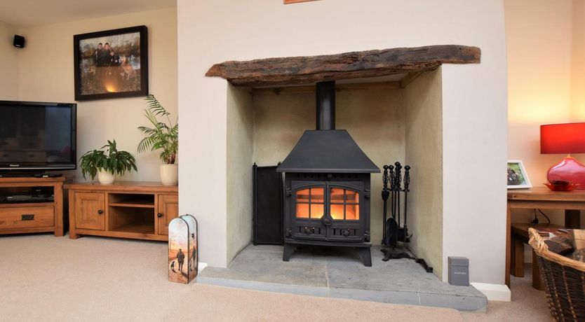 Photo of 3 Bed in Chard